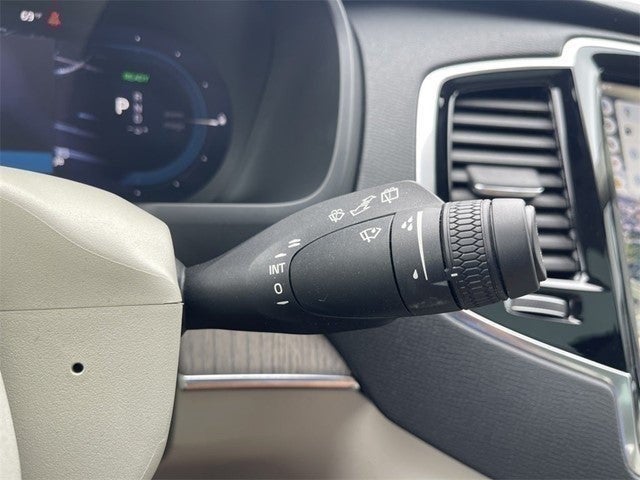 2023 Volvo XC90 Recharge Plug-In Hybrid T8 Plus Bright Theme 7 Passenger