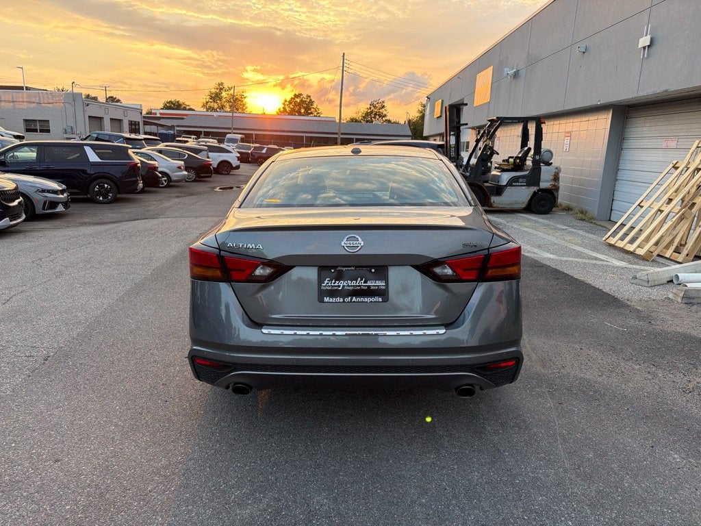 2022 Nissan Altima 2.5 SR