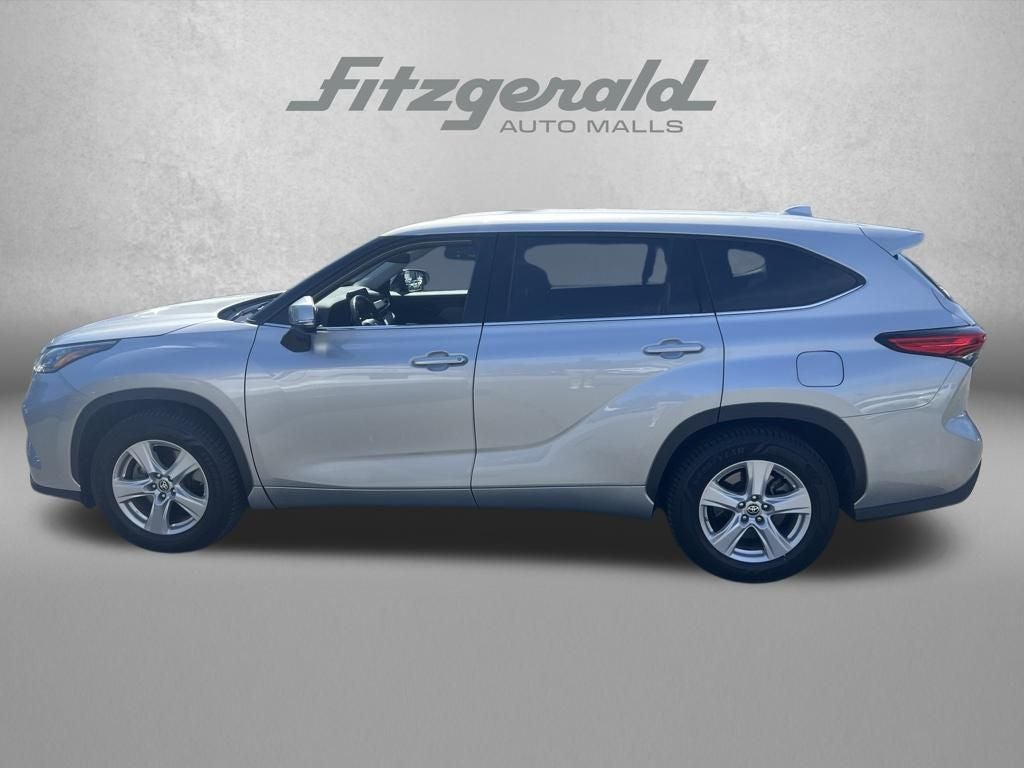 2020 Toyota Highlander LE
