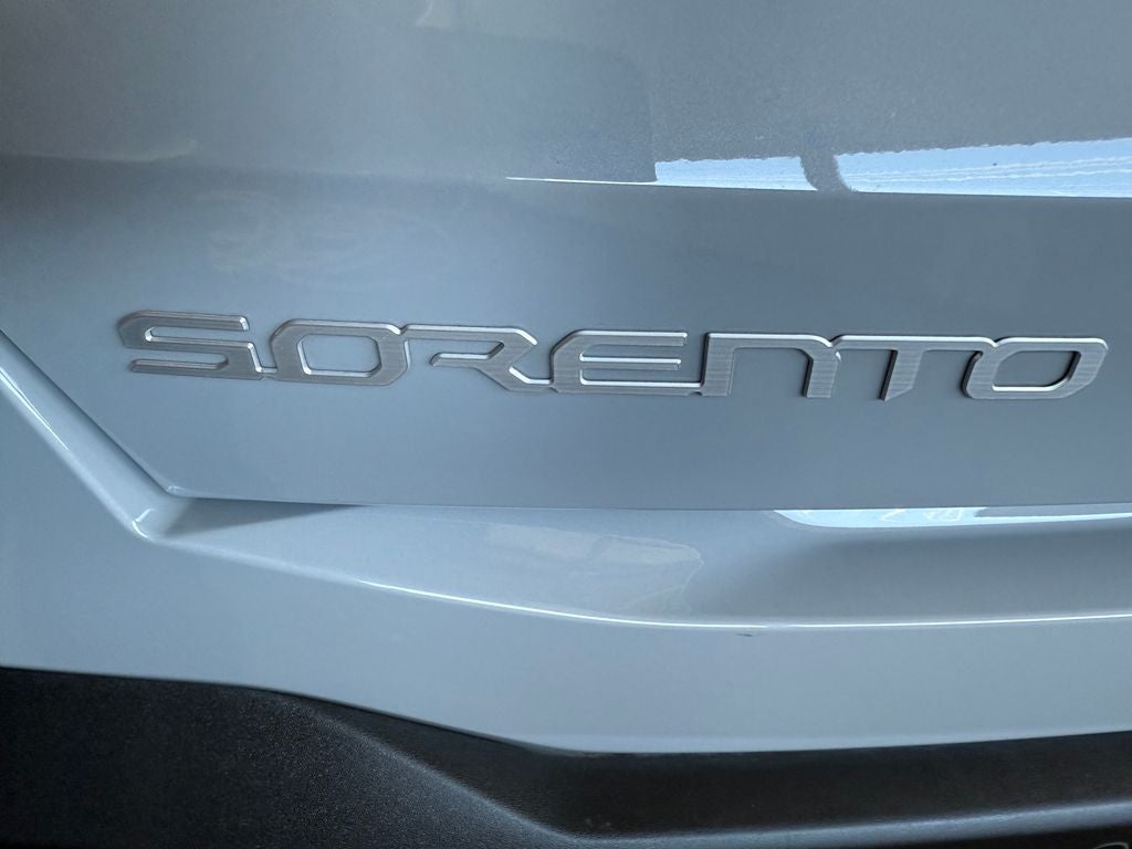 2025 Kia Sorento S