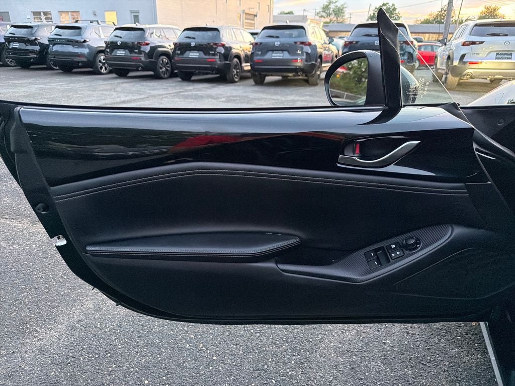 2025 Mazda Mazda MX-5 Miata RF Grand Touring