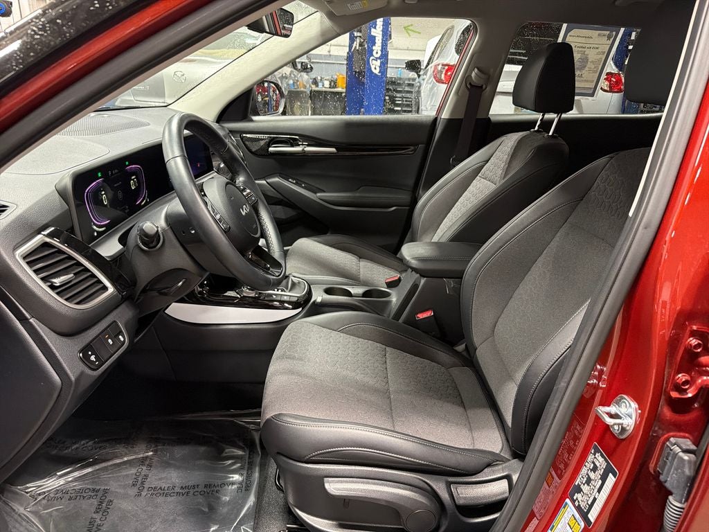 2025 Kia Seltos S