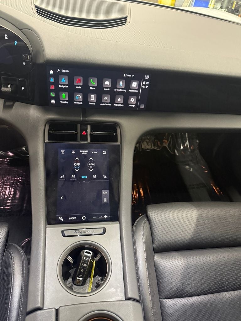 2022 Porsche Taycan Base