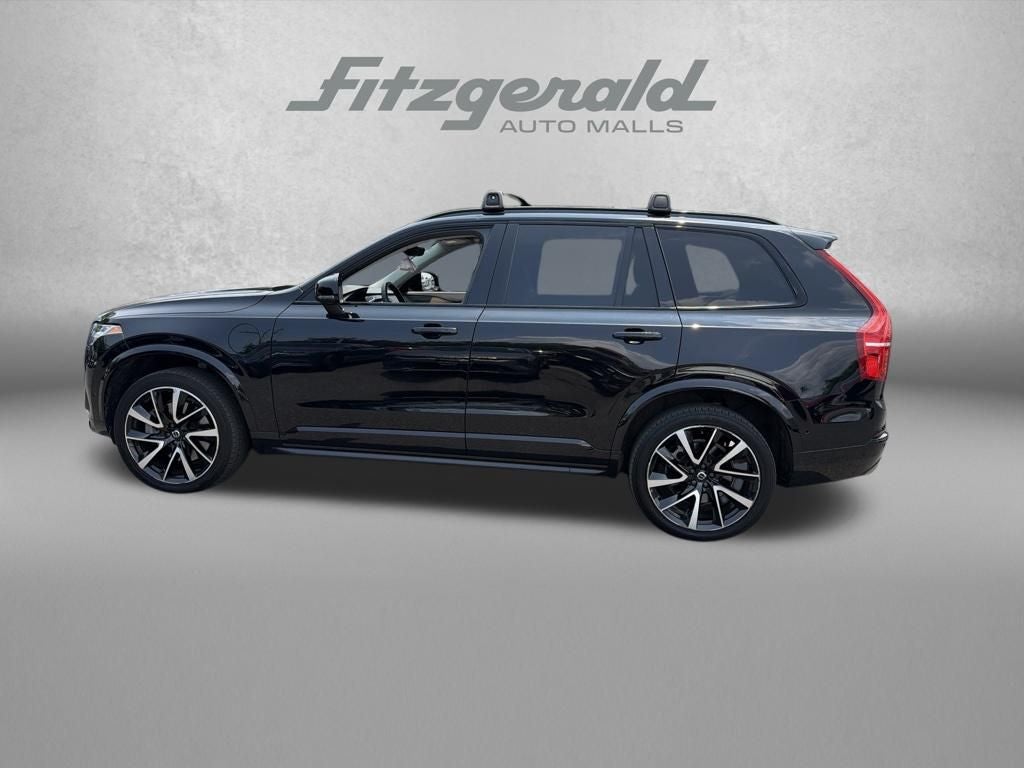 2023 Volvo XC90 Recharge Plug-In Hybrid T8 Plus Dark Theme 7 Passenger
