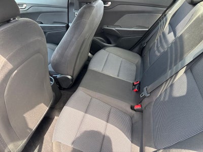 2022 Hyundai Accent SE