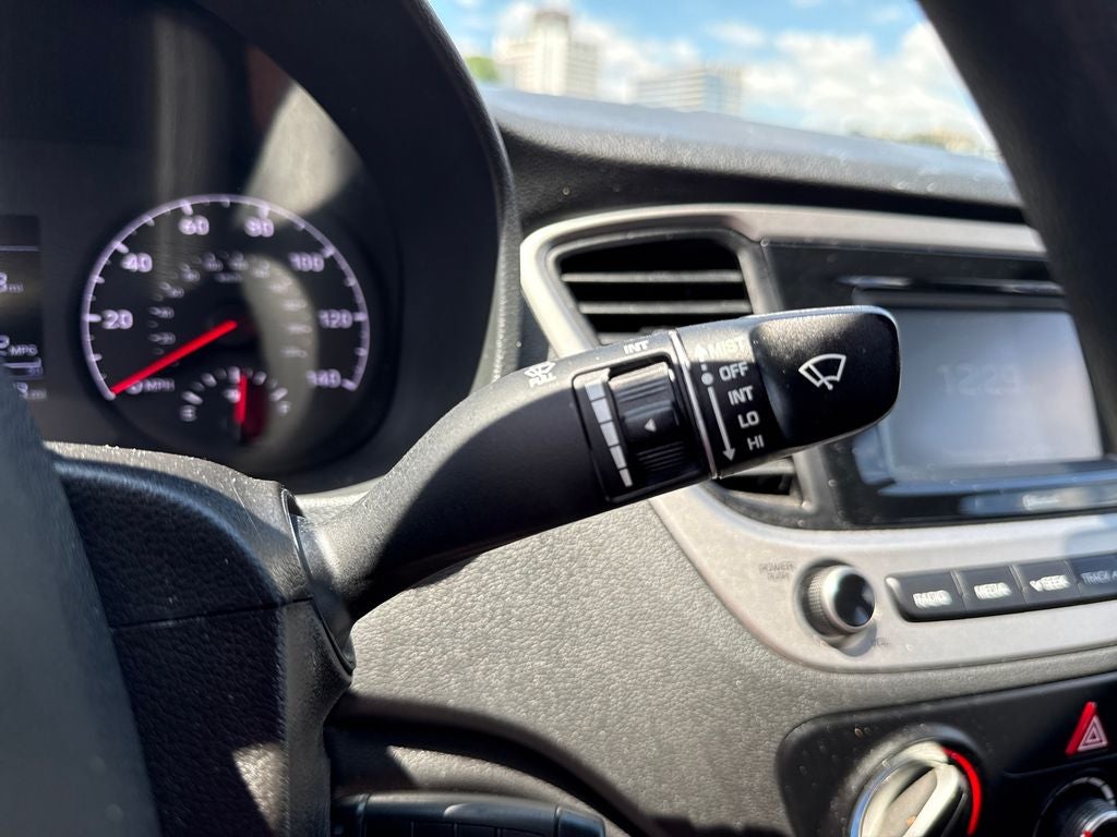 2022 Hyundai Accent SE