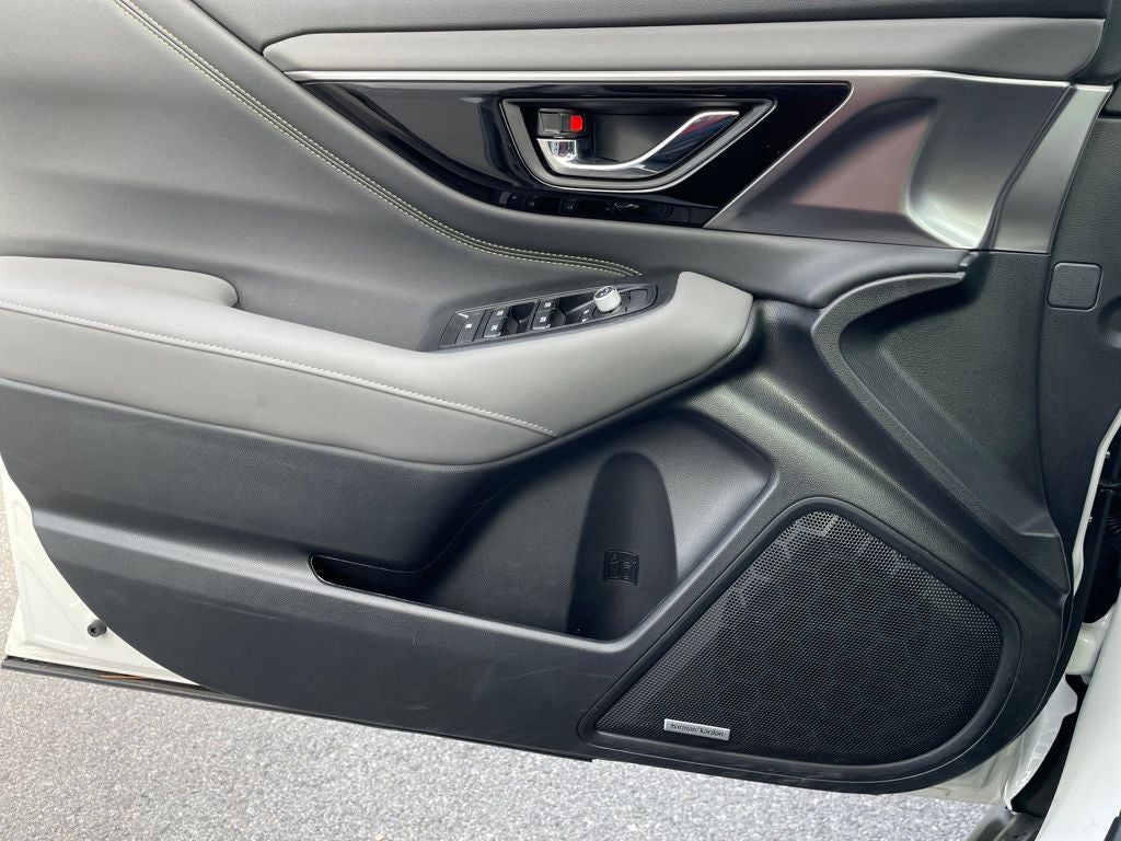 2025 Subaru Outback Onyx Edition XT