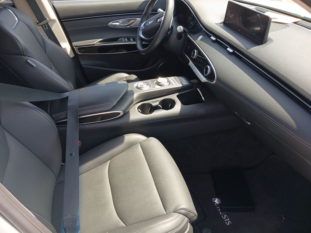 2025 Genesis GV70 2.5T