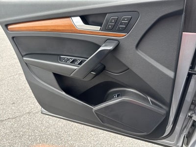 2022 Audi Q5 45 S line Premium quattro