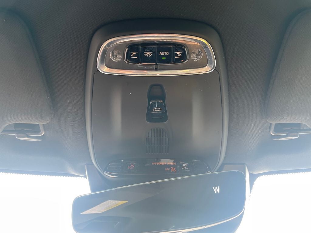 2019 Volvo XC90 T6 Momentum