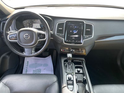 2019 Volvo XC90 T6 Momentum