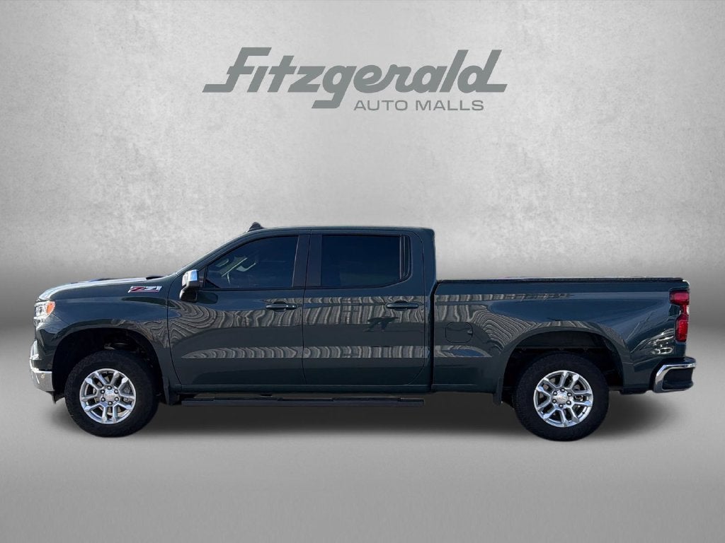 2025 Chevrolet Silverado LT