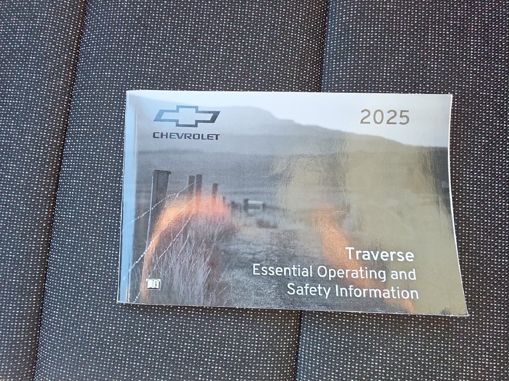 2025 Chevrolet Traverse LT 2LT