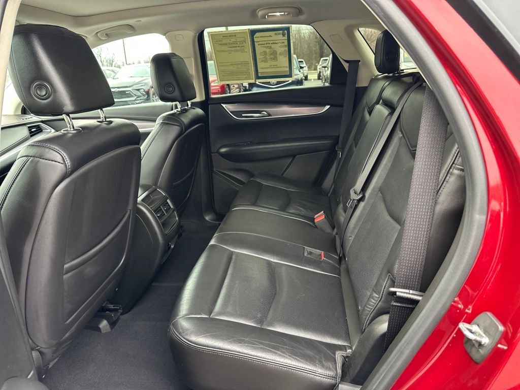 2017 Cadillac XT5 Luxury