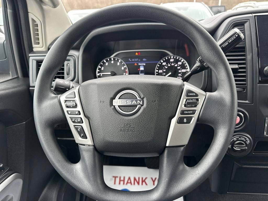 2024 Nissan Titan SV