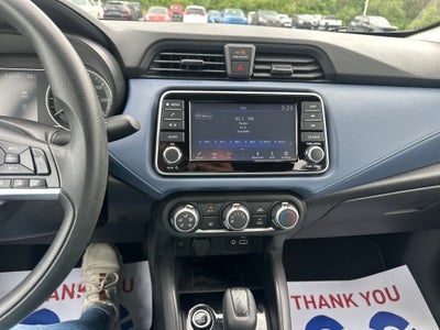 2023 Nissan Versa 1.6 SV