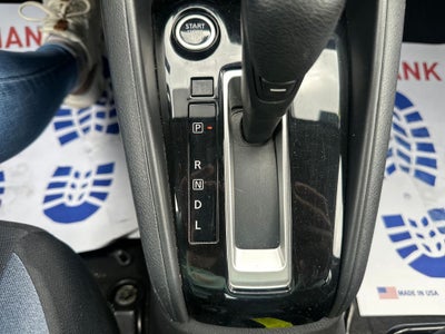 2023 Nissan Versa 1.6 SV