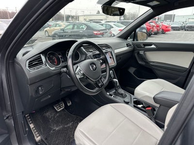 2021 Volkswagen Tiguan 2.0T SE R-Line Black