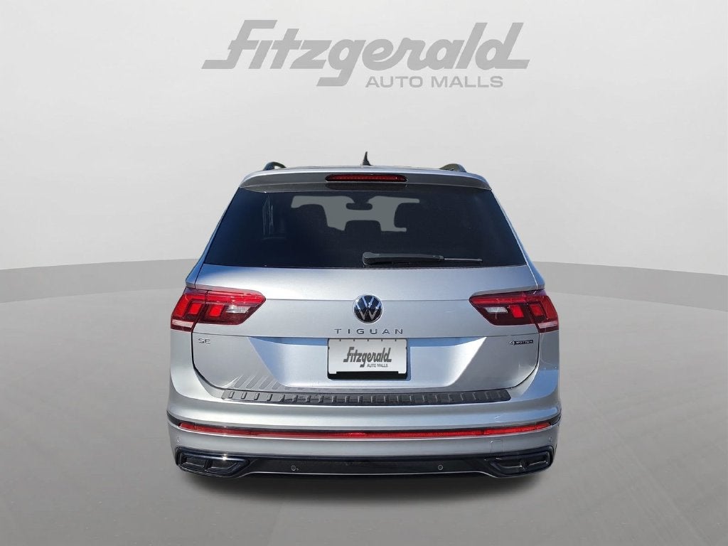 2024 Volkswagen Tiguan 2.0T SE R-Line Black