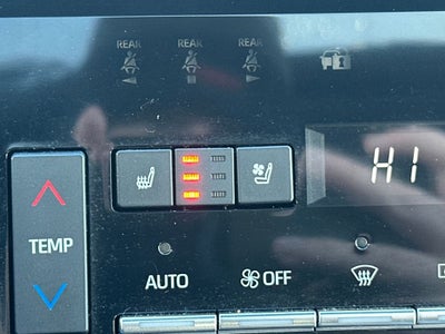 2020 Toyota AVALON HYBRID Limited