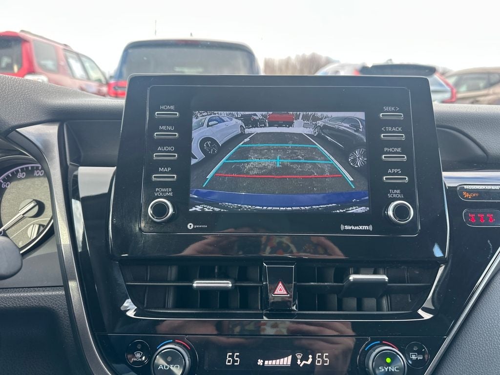 2024 Toyota CAMRY SE