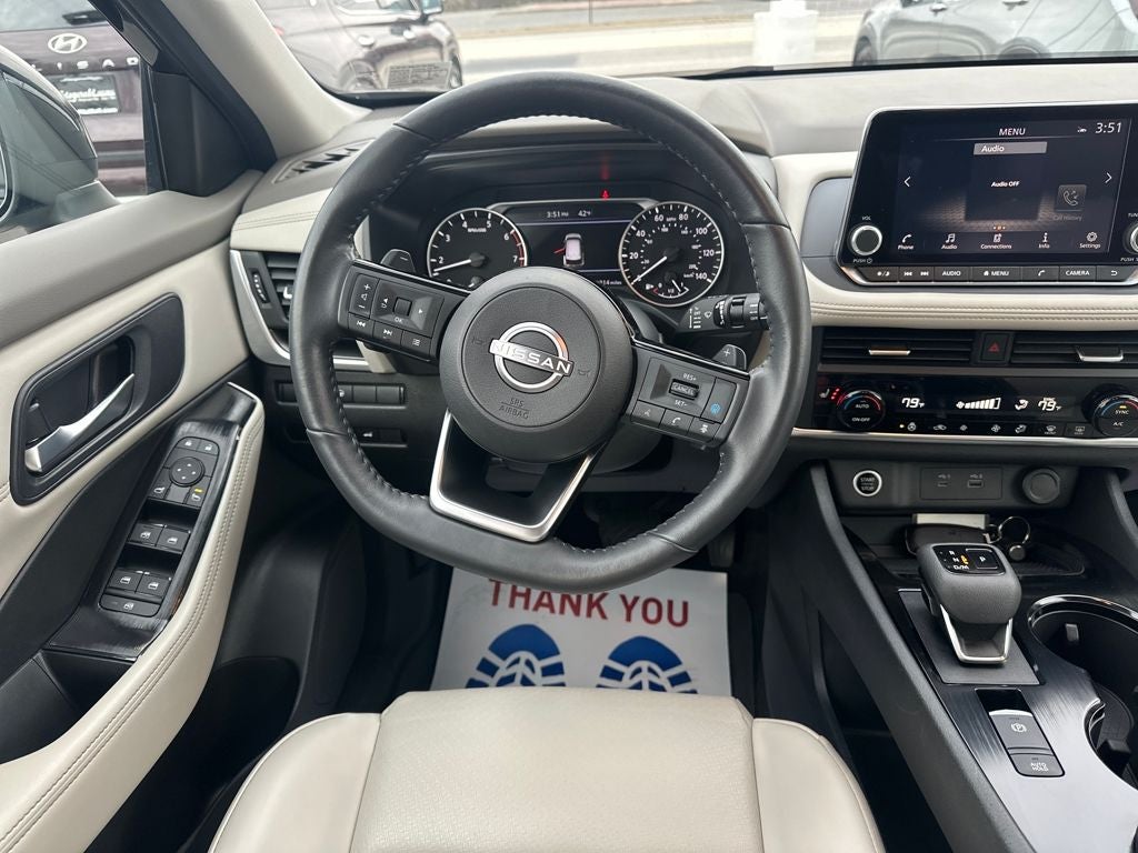 2023 Nissan Rogue SV