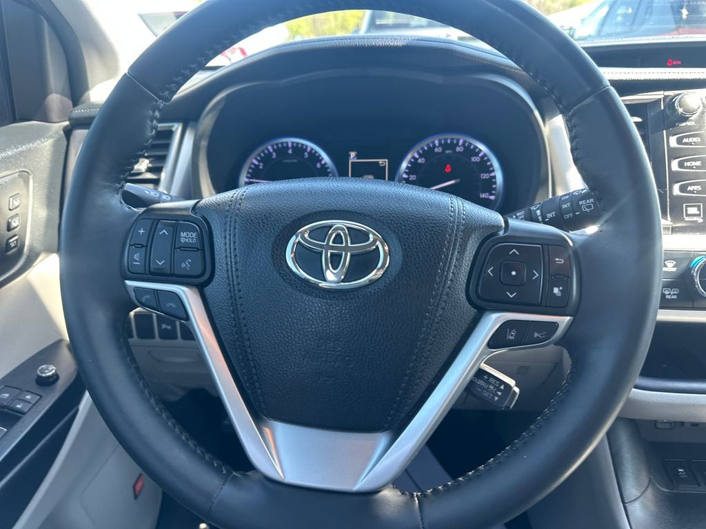 2019 Toyota HIGHLANDER Limited