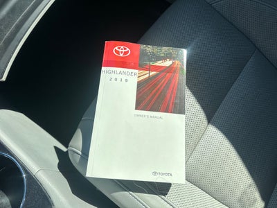 2019 Toyota HIGHLANDER Limited