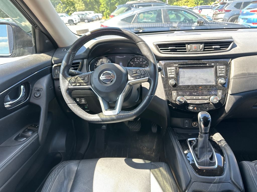 2017 Nissan Rogue SL
