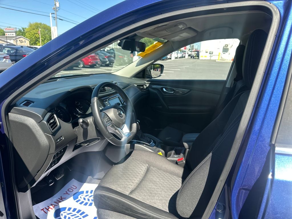 2020 Nissan Rogue SV