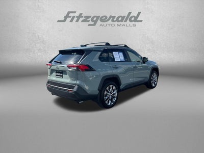 2019 Toyota RAV4 XLE Premium