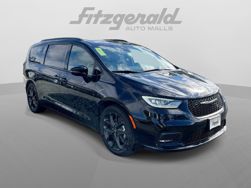 2025 Chrysler Pacifica