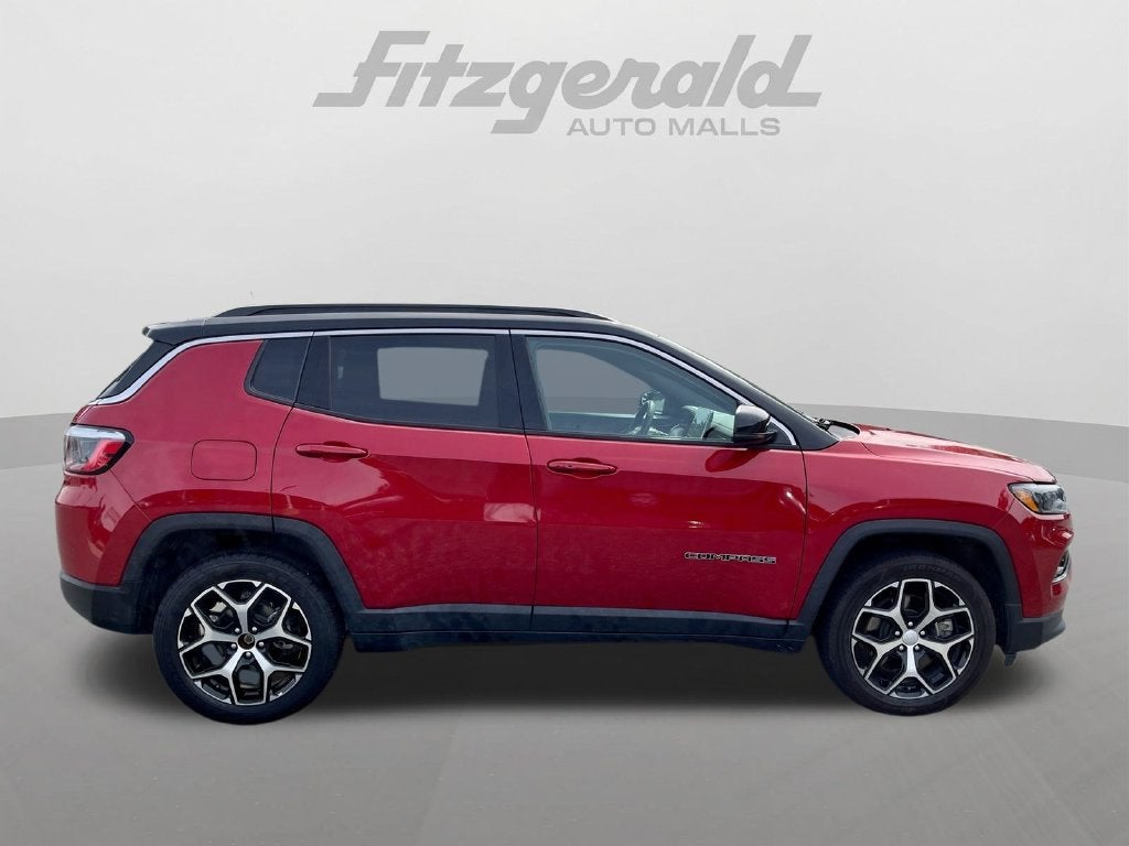 2024 Jeep Compass Limited - Photo 13