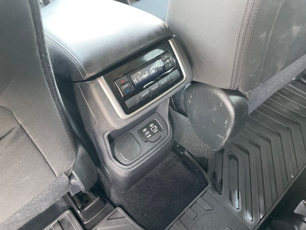 2024 Subaru Ascent Premium