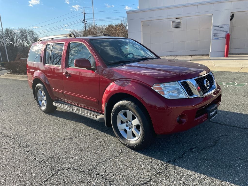 2011 Nissan Pathfinder SV