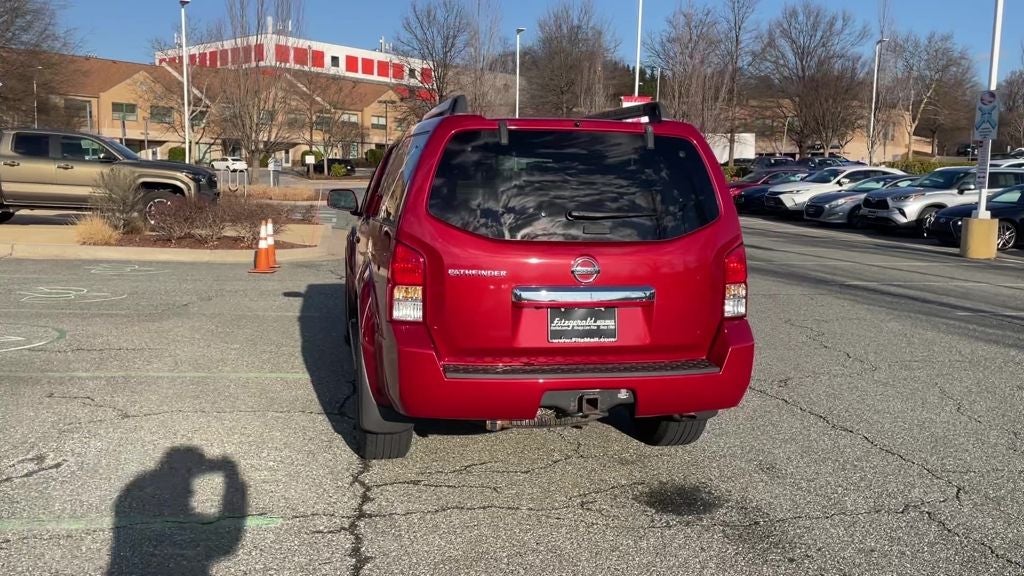 2011 Nissan Pathfinder SV