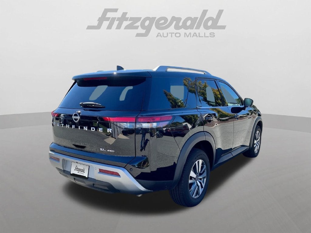 2025 Nissan Pathfinder SL - Photo 16