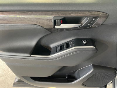 2024 Toyota Highlander Hybrid Limited