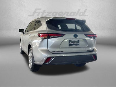 2024 Toyota Highlander Hybrid Limited