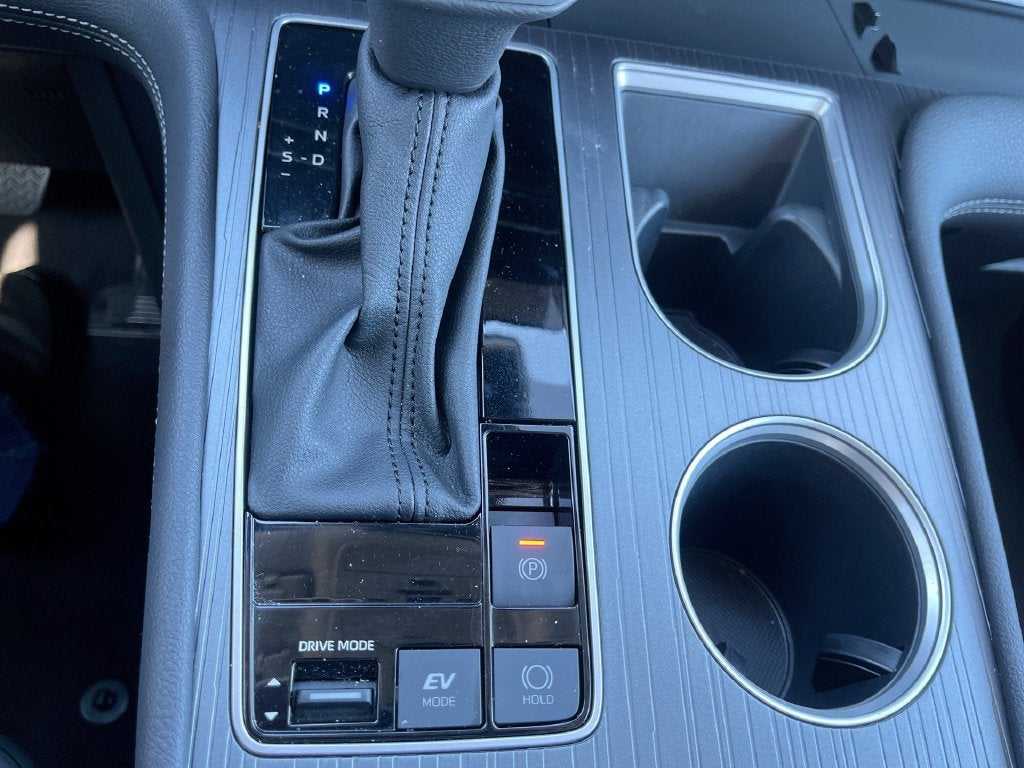 2025 Toyota Sienna XLE 8 Passenger