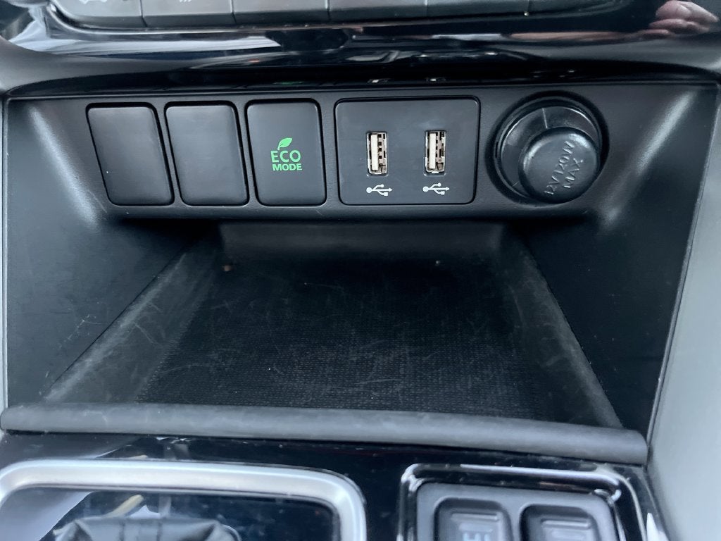 2026 Mitsubishi Eclipse Cross SE