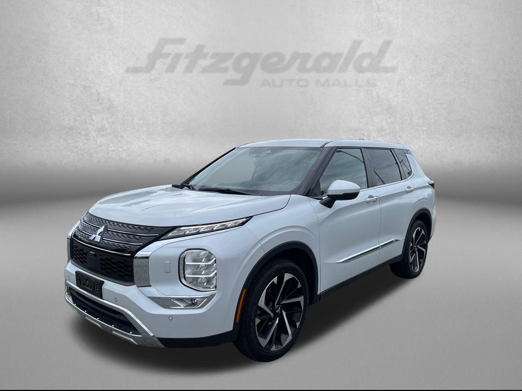 2022 Mitsubishi Outlander SE