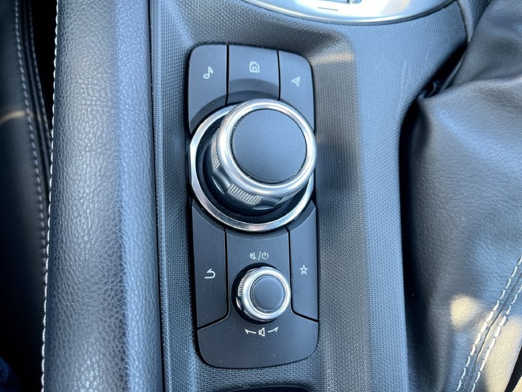 2025 Mazda MX-5 Miata RF Grand Touring - Photo 37