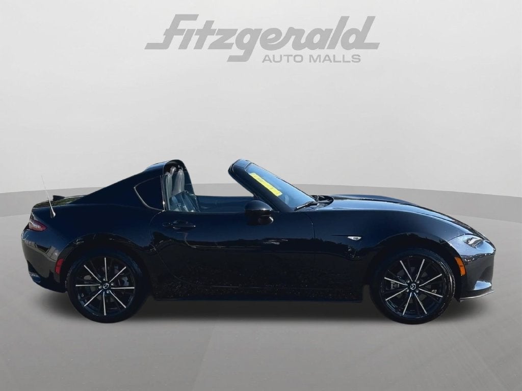 2025 Mazda MX-5 Miata RF Grand Touring - Photo 9
