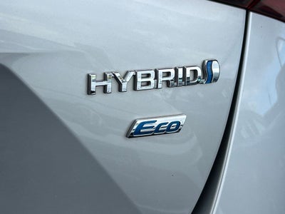 2022 Toyota Prius L