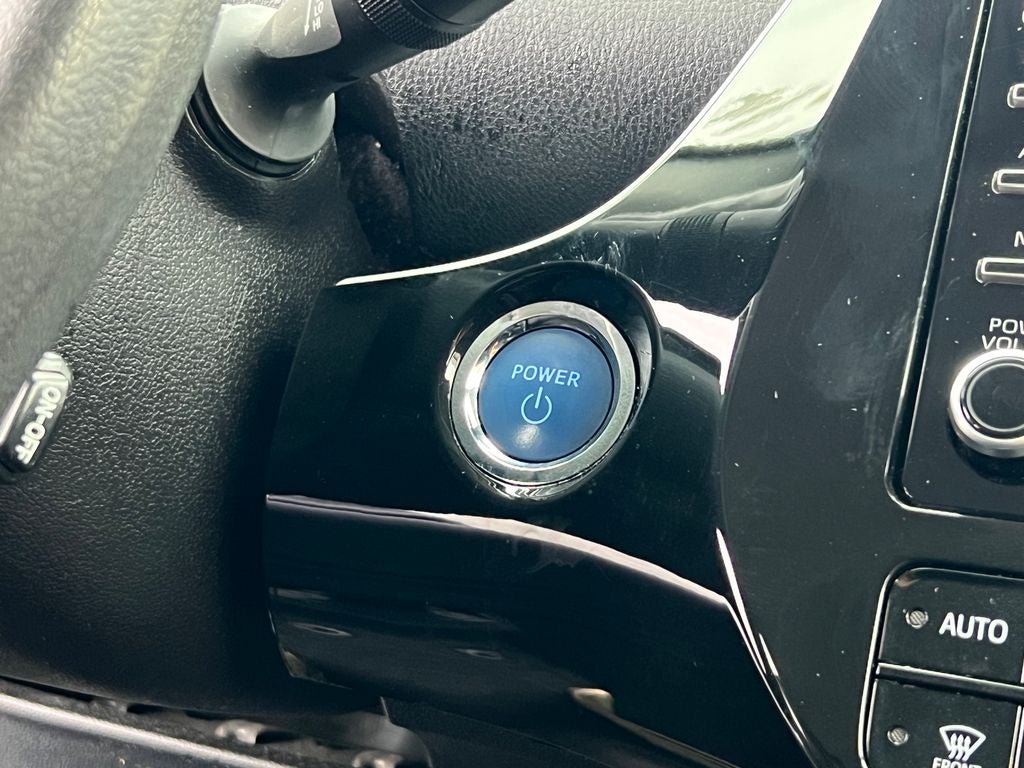 2022 Toyota Prius L