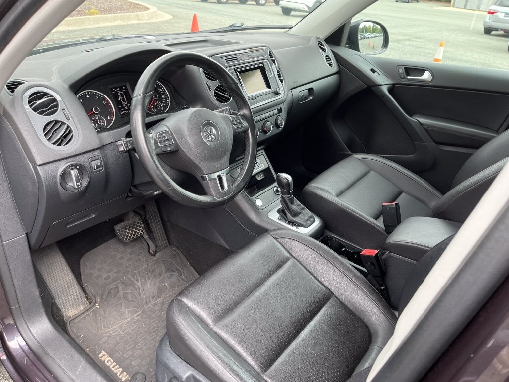 2016 Volkswagen Tiguan S