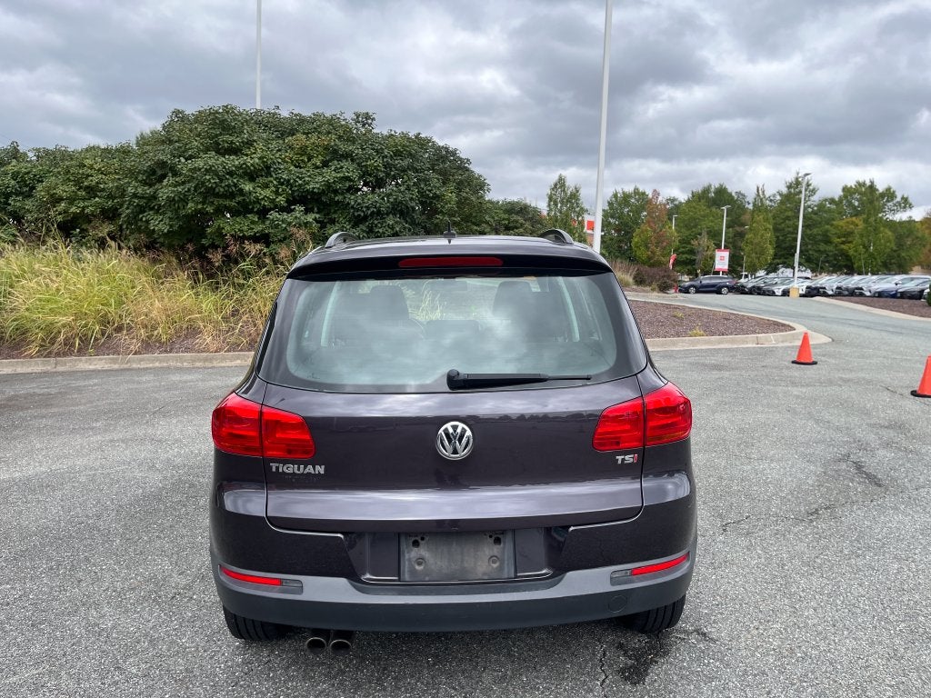 2016 Volkswagen Tiguan S
