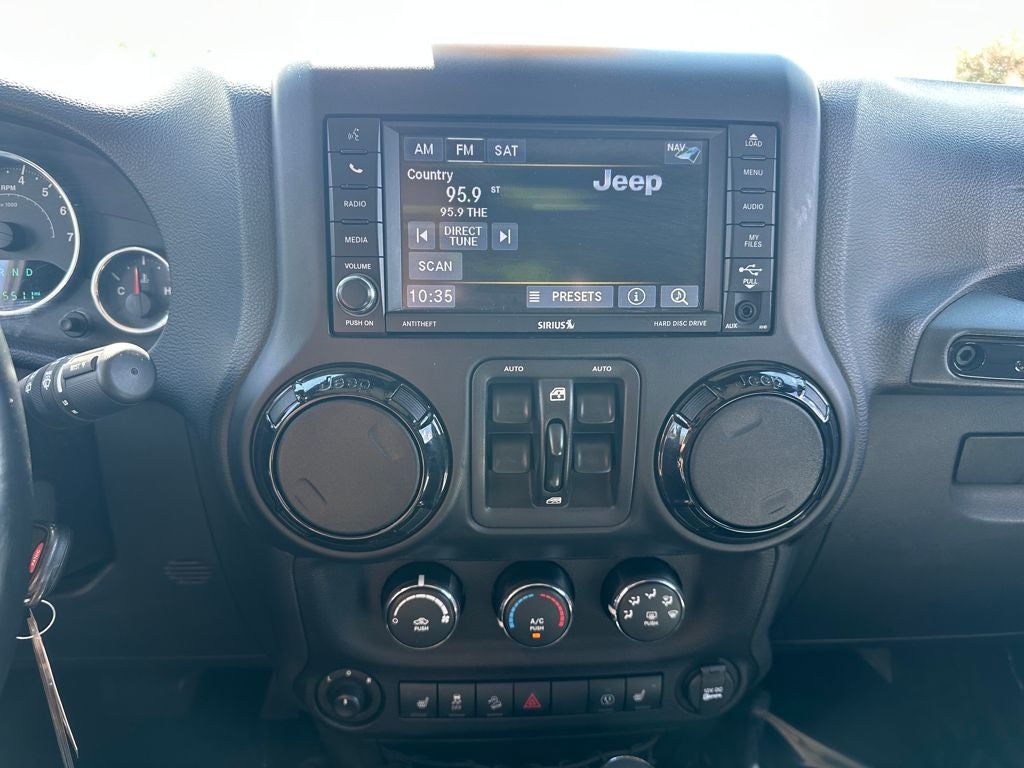 2015 Jeep Wrangler Unlimited Altitude