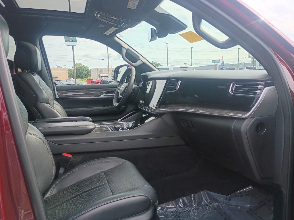 2022 Jeep Wagoneer Series III 4x4